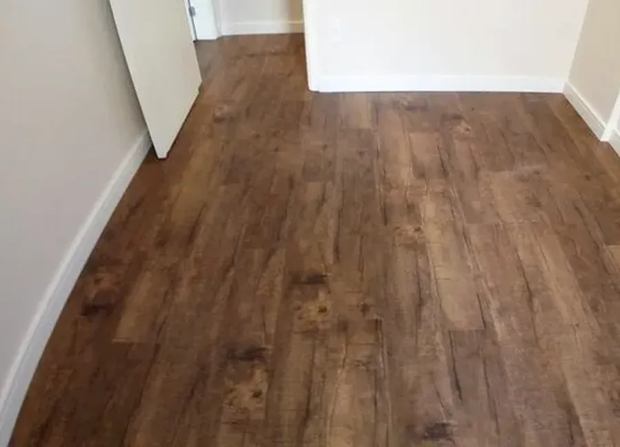 Ambiente com piso laminado ou vinílico 9